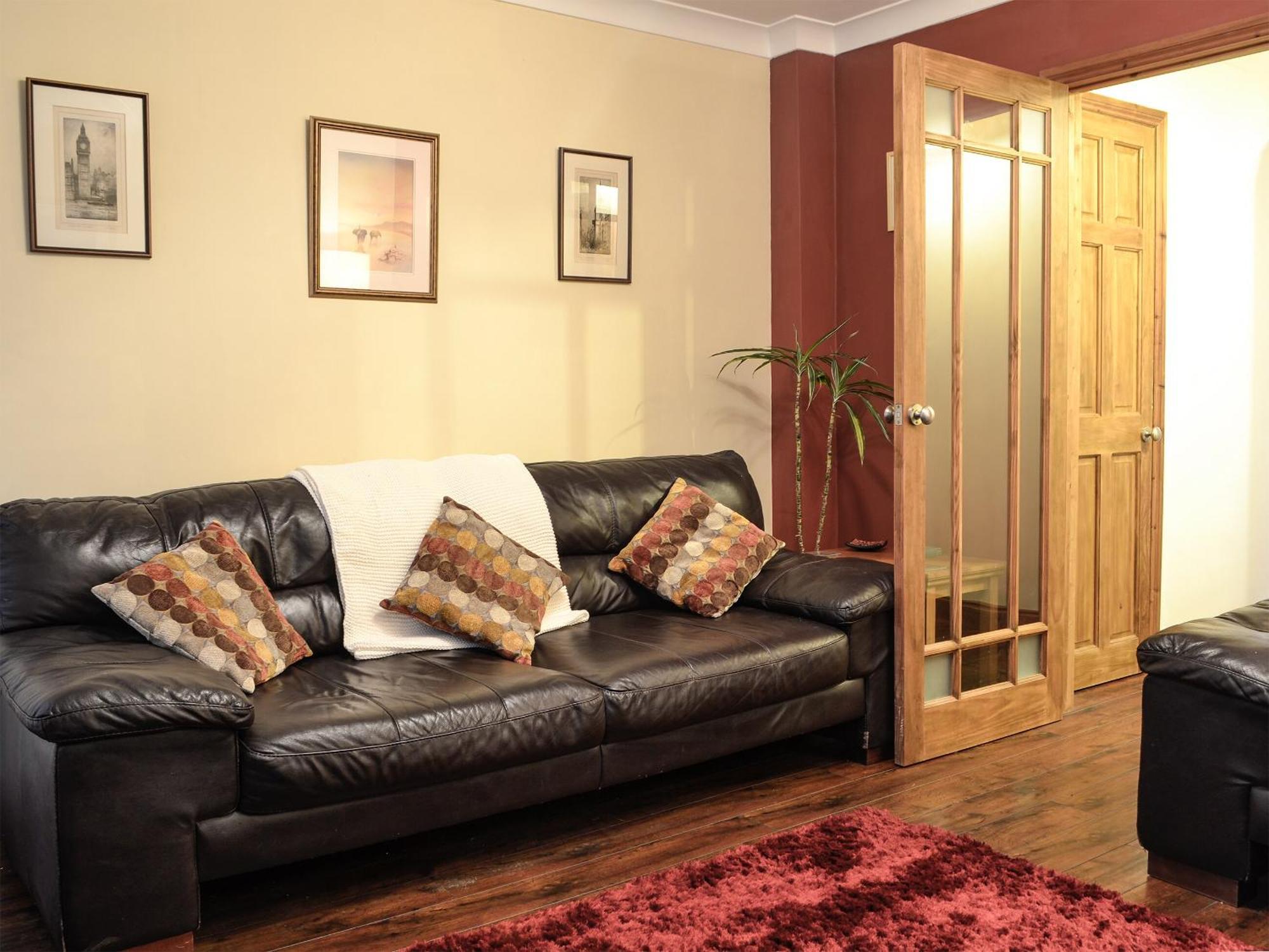 Three Rivers Cottage Pontneddfechan Экстерьер фото