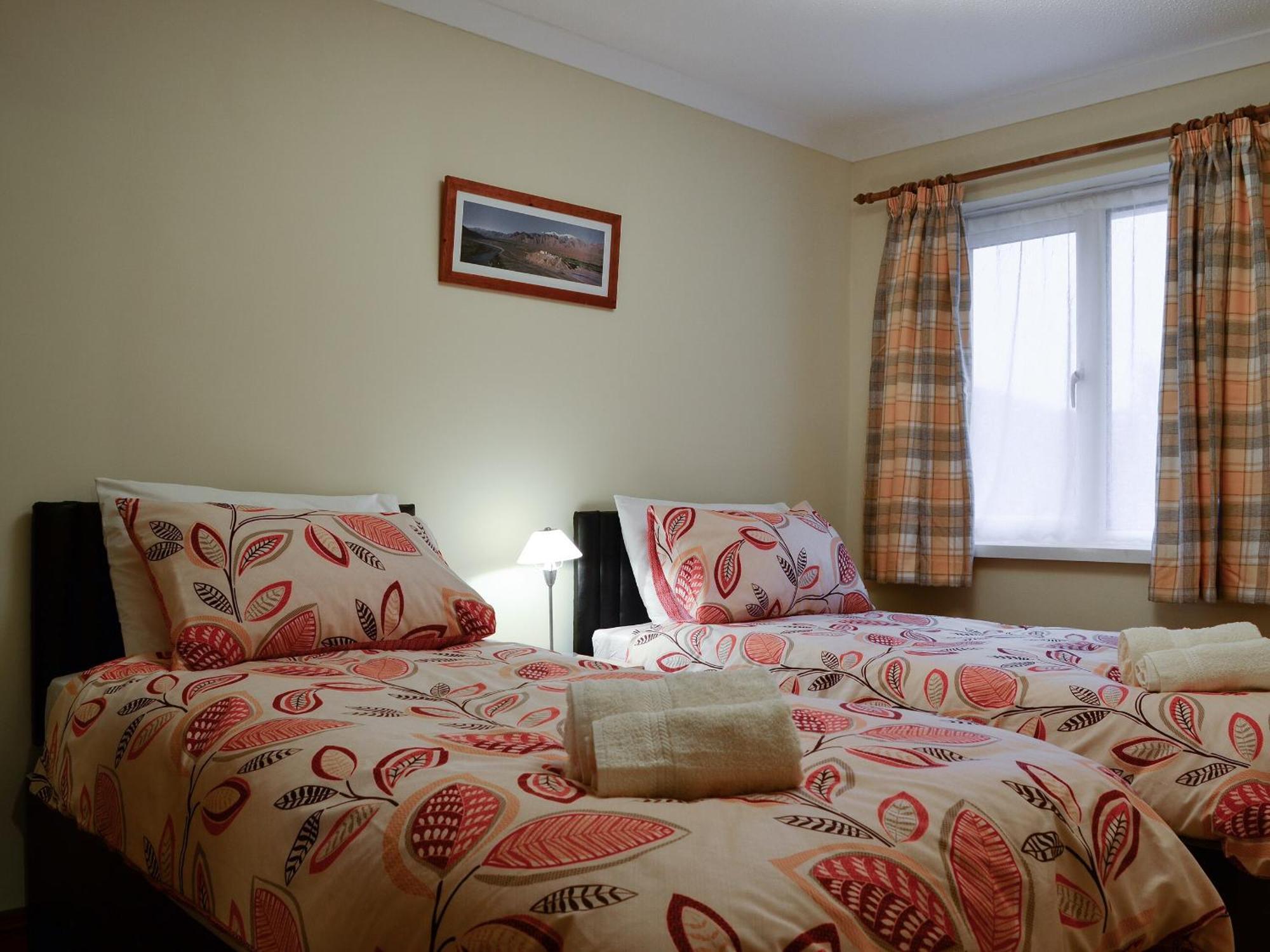 Three Rivers Cottage Pontneddfechan Экстерьер фото